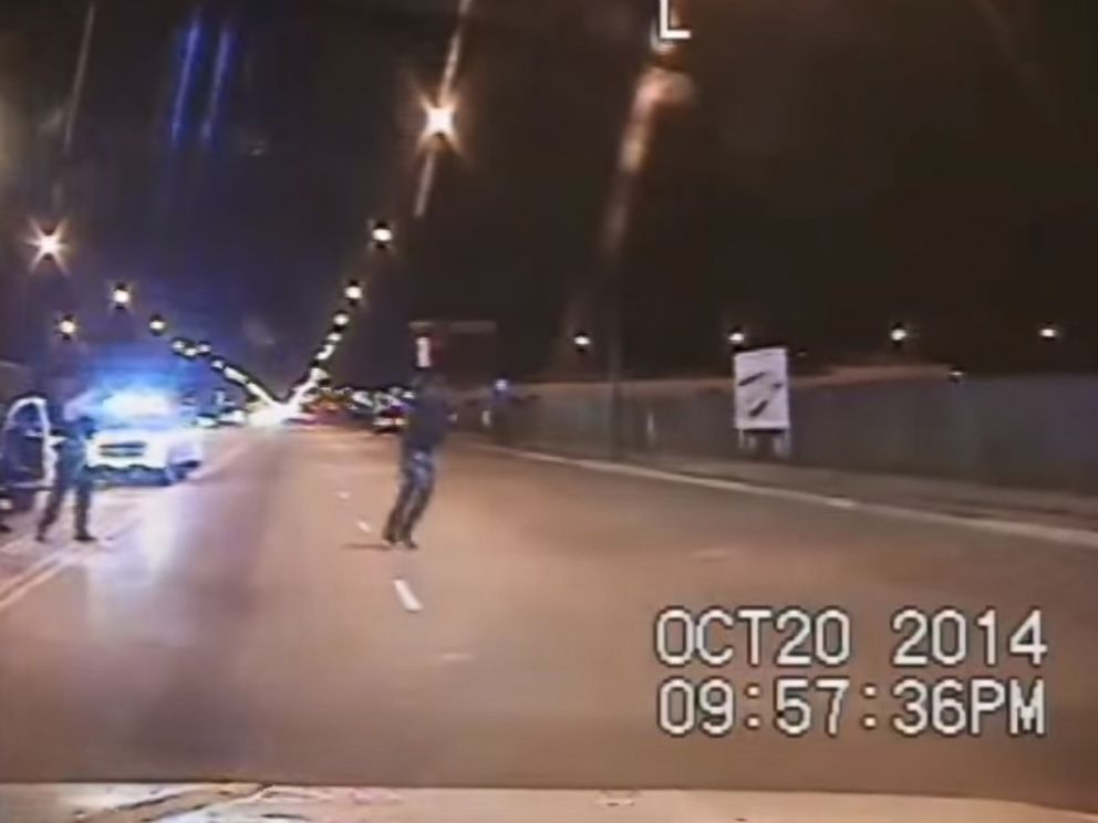 Dash Cam Video Shows Teen Shot By Chicago Police Officer Abc News 