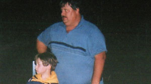 Larry Armstrongs weight may get him banned from volunteering for the Boy Scouts