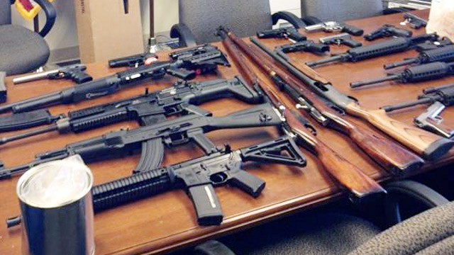 PHOTO: Large weapons cache