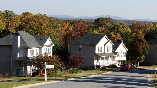 PHOTO: Houses in the town of Nelson, Ga. with population 1,317.