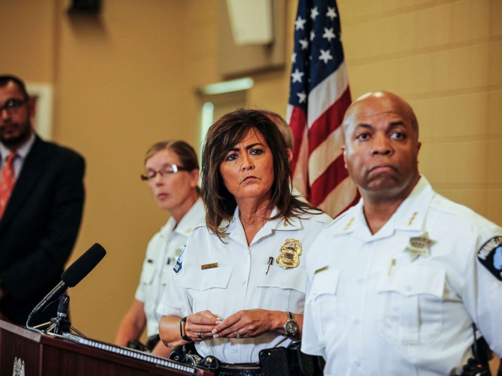 PHOTO: Minneapolis police chief Janeé Harteau, center, stands with police inspector Kathy Waite, left, and assistant chief Medaria Arradondo during a news conference, July 20, 2017, Minneapolis.