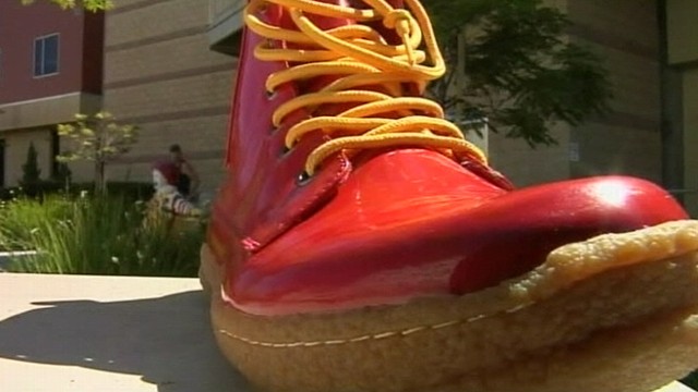 VIDEO: California Ronald McDonald House charity suspects ring was dropped by mistake.