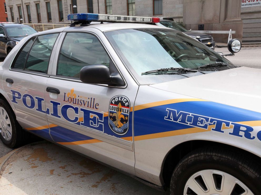 PHOTO: Louisville Metro Police car sits outside KFC Yum Center, home of the Louisville Cardinals basketball team on May 30, 2014 in Louisville, Kentucky.