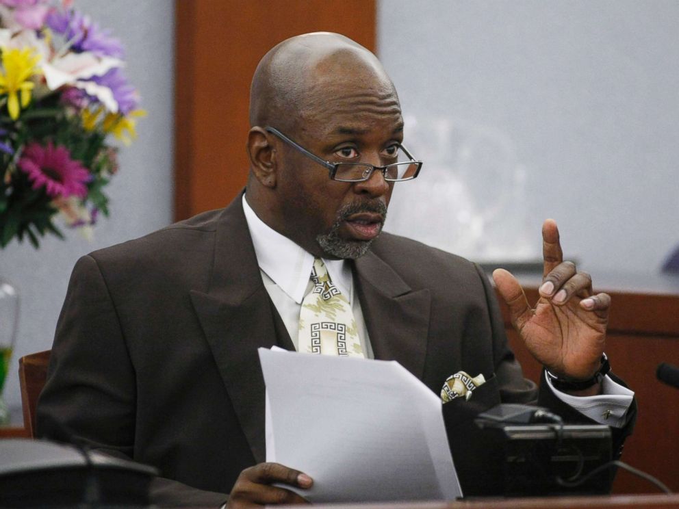 PHOTO: Prosecution witness Michael McClinton testifies during the O.J. Simpsons trial at the Clark County Regional Justice Center, Sept. 29, 2008, in Las Vegas, Nevada.