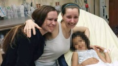 PHOTO: Amanda Berry, sister and daughter