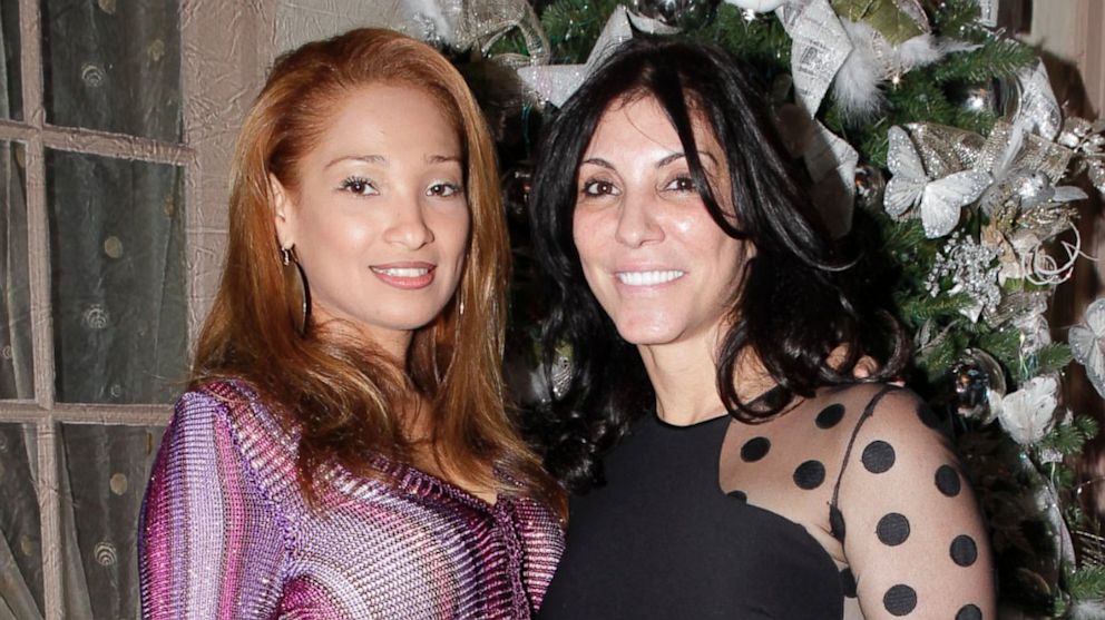 PHOTO: Ninive Petrocelli (left) drowned after falling overboard from a boat in the Hamptons in New York on Aug. 11, 2013.