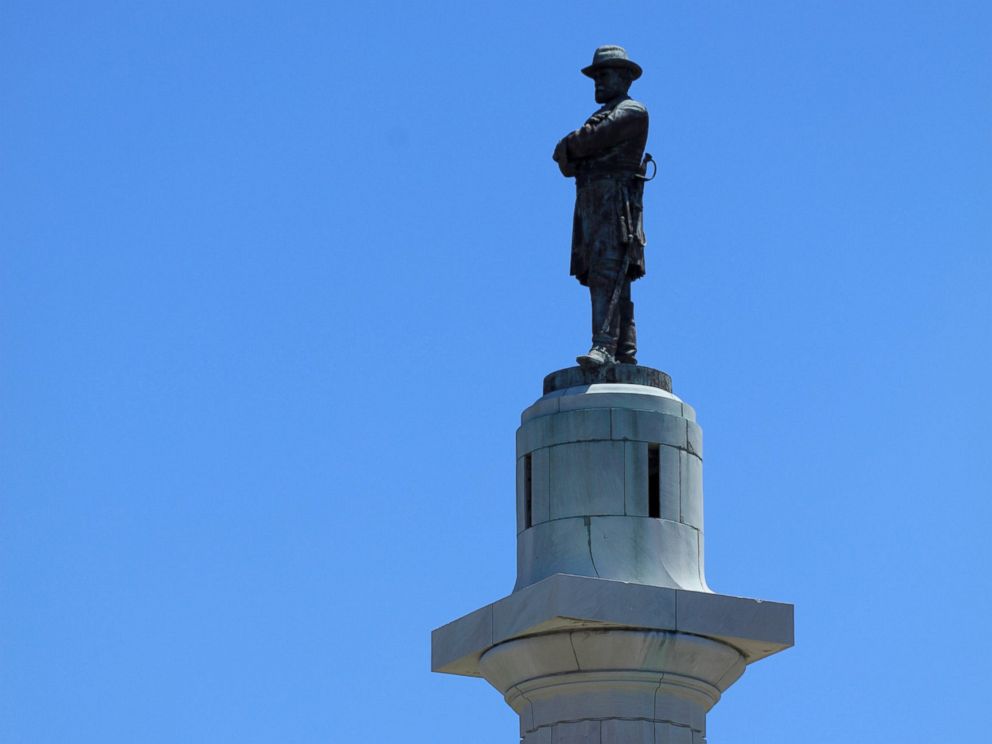 Confederate Jefferson Davis Statue Removed