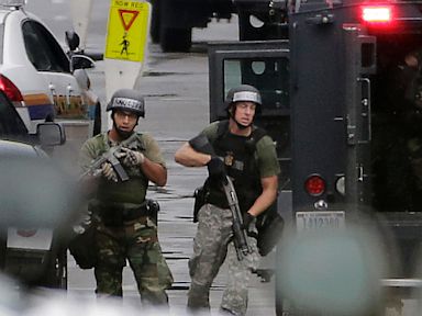 Navy Yard Survivor Saw Gun Before She Saw Shooter