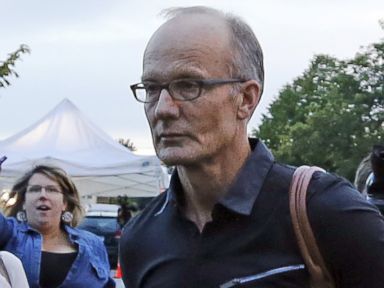 US Dentist Who Killed Cecil the Lion Returns to Work