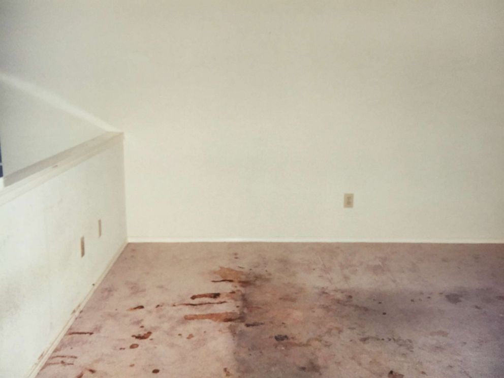 PHOTO: ABC News has obtained photos from the current home owner of the Turpins Fort Worth home. He took these home photos 18 years ago when he purchased the home through the U.S. Department of Housing and Urban Development.