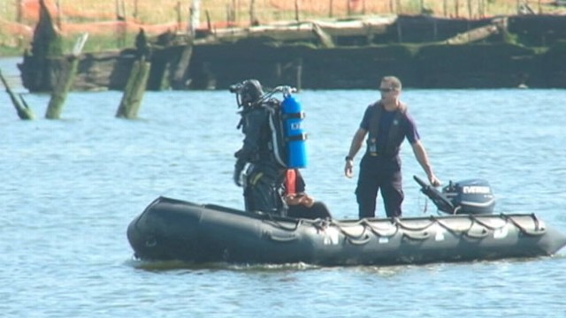 VIDEO: Man, 44, and woman, 29, overturned in the waters of Coney Island Creek on July Fourth.