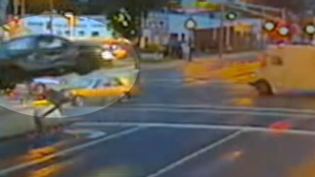 VIDEO: Shocking Car Crash Video Released to Deter Running Red Lights