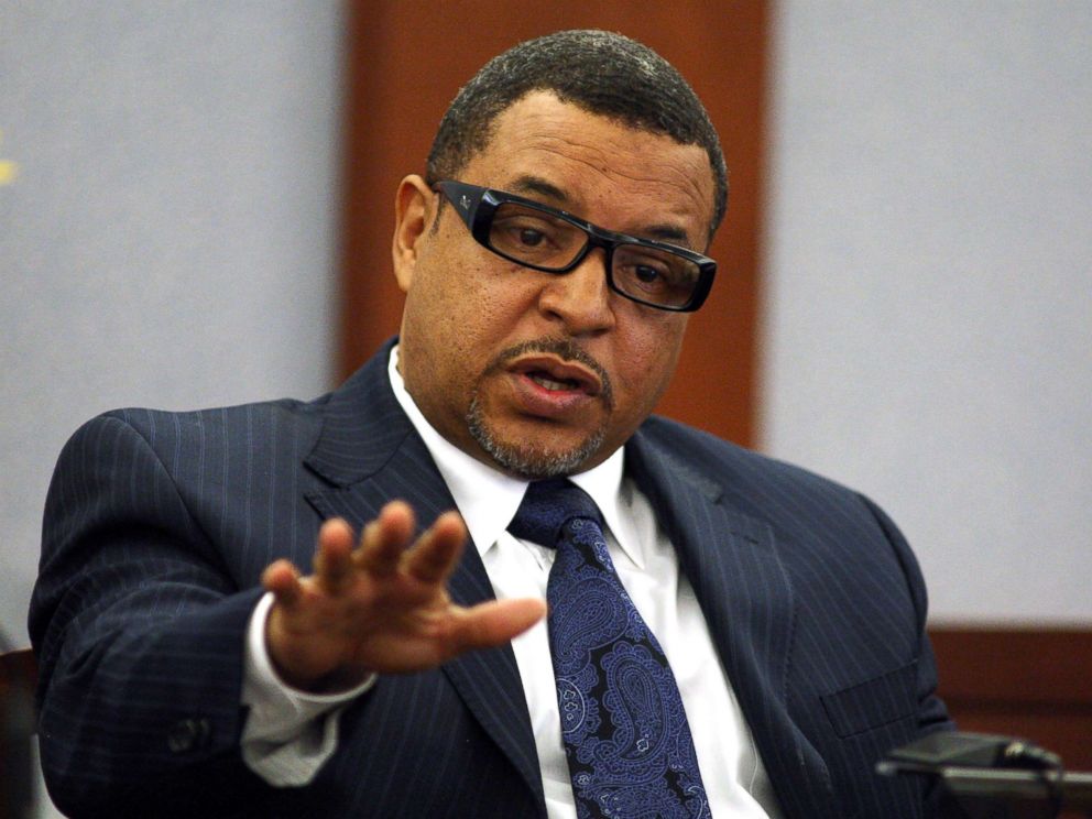 PHOTO: Former co-defendant of O.J. Simpson Walter Alexander testifies during Simpsons trial at the Clark County Regional Justice Center, September 24, 2008, in Las Vegas, Nevada.