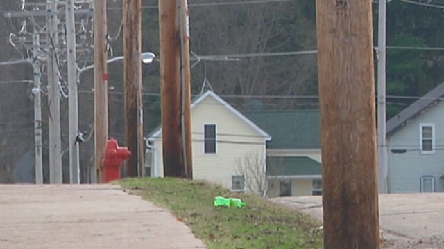 VIDEO: Residents of Clintonville, Wis., are on edge from underground noises.