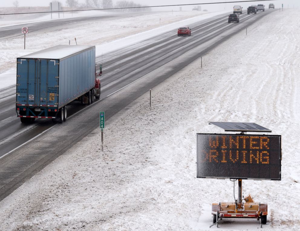 PHOTO: A Nebraska Department of Transportation sign warns drivers of winter weather on Interstate 80 East on the edge north side of Lincoln, Neb., Jan. 22, 2018. 