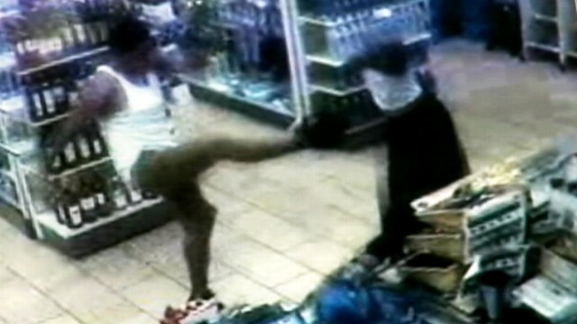 VIDEO: 7-11 customer kicks knife-wielding robber.