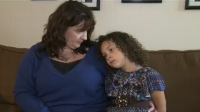 Illinois Girl 4 Saves Mom With 911 Call Video Abc News 