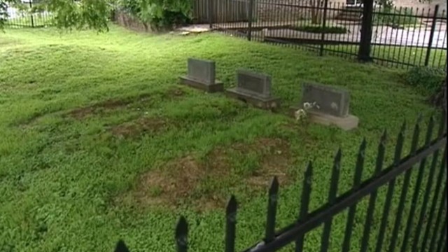 VIDEO: Texas landowner uses a fence and headstones to keep vagrants off his property.