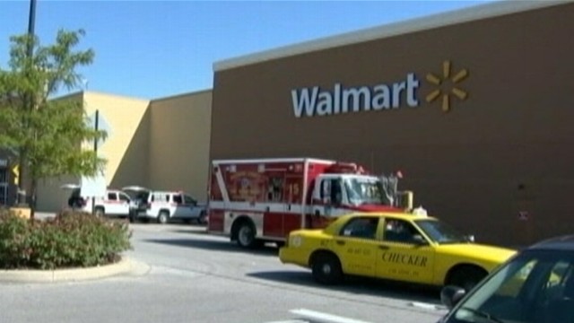 VIDEO: Theresa Monique Jefferson was charged with assault in fight with another Walmart patron.