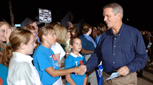 PHOTO Charles Gibson reports from New Orleans on the one year anniversary of Hurricane Katrina, August 28, 2006.
