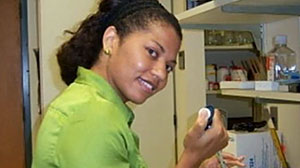 Photo: Person of the Week: Quiana Childress: From Homeless at 16 to College Graduate, Her Inspiring Story Is Helping Others