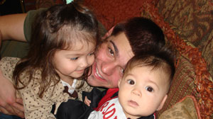PHOTO Michael Elias has not seen his two children, Jade and Michael, since 2008.