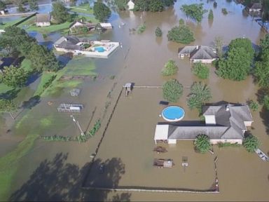 WATCH: Severe Weather Strikes the Center of the Country