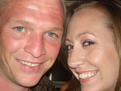 VIDEO: Couple wins contest to wed at 1:11 a.m .on 1-1-11.