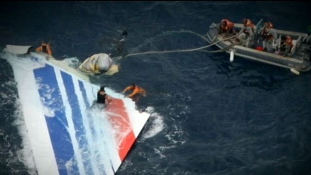 VIDEO: New data show how plane with 228 passengers went down in Atlantic.