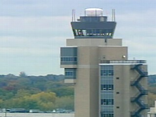 Distracted Pilots Fly Past Destination 