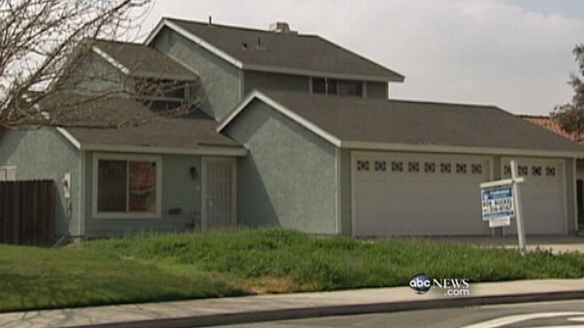 VIDEO: Homeowners seek solutions in shaky economy.
