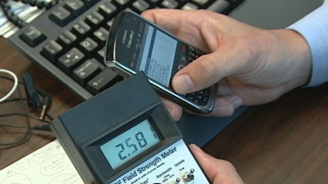 VIDEO: Experts explain what's really going on in your body when you use a cellphone.