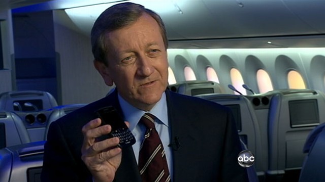 VIDEO: Newt Gingrich Campaign: Inner Circle Quits; SUVs: Which Are the Safest?