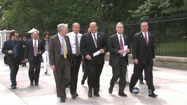 VIDEO: Disapproval of Congressional Republicans rises as debt talks continue to stall.