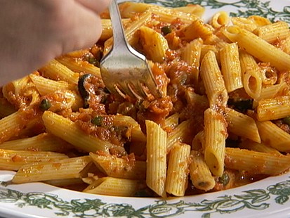 VIDEO: What You Eat And When May Be Key To Dieting