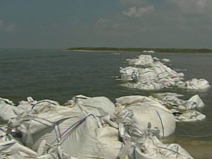 VIDEO: Up Close With the Oil Spill