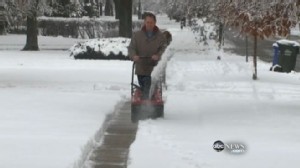 VIDEO: Gas Prices Vary Across States; Romney Takes the Field in Michigan