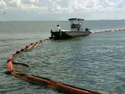 VIDEO: Undersea accident forces BP to remove cap as oil washes up on Pensacola beaches.