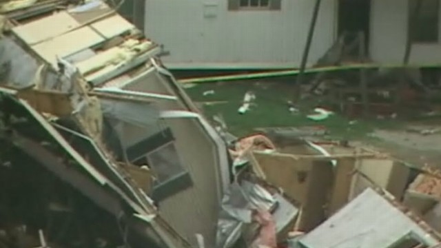 VIDEO: Father hiding with family captures moment the tornado hit.