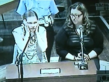 VIDEO: Amanda Knox takes the stand in Italian murder trail.