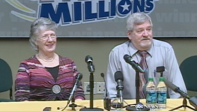 VIDEO: The lump sum after taxes will come to $90 million for the two winners.