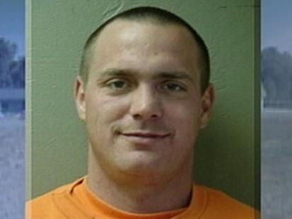 VIDEO: One Escaped Convict Captured, Hunt Contiues for the Other