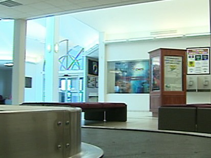 VIDEO: empty airport sucks up stimulus