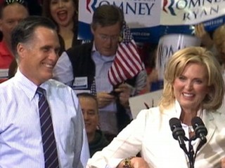 Watch: Mitt Romney Spends Final Campaign Hours in Ohio