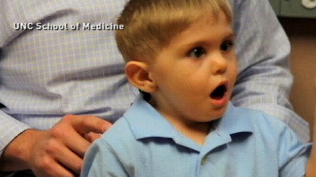 VIDEO: Three-year-old boy is able to hear thanks to a remarkable new procedure.