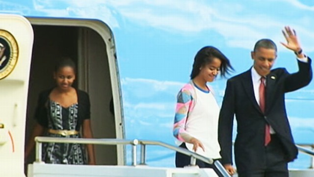 VIDEO: President dances, scheduled to meet with President Bush Tuesday.
