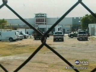 Watch: Mexican Prison Break: Fugitives in Texas?