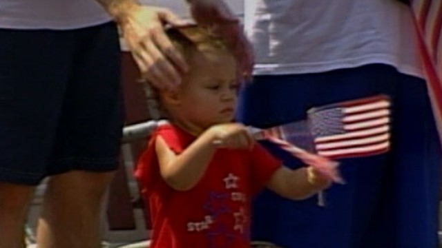 VIDEO: New study suggests patriotic parades influence children's political views.