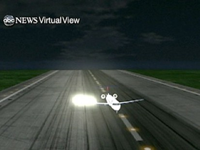 VIDEO: Days after an emergency landing, details show the pilot made the right moves.