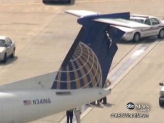 Watch: Planes Involved in Close Call at Dulles Airport